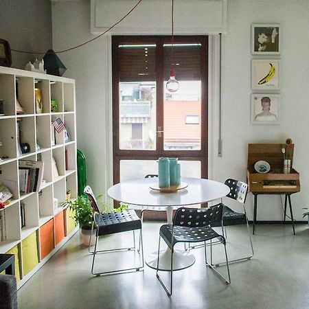 Lorenteggio Business Apartment Milan Luaran gambar