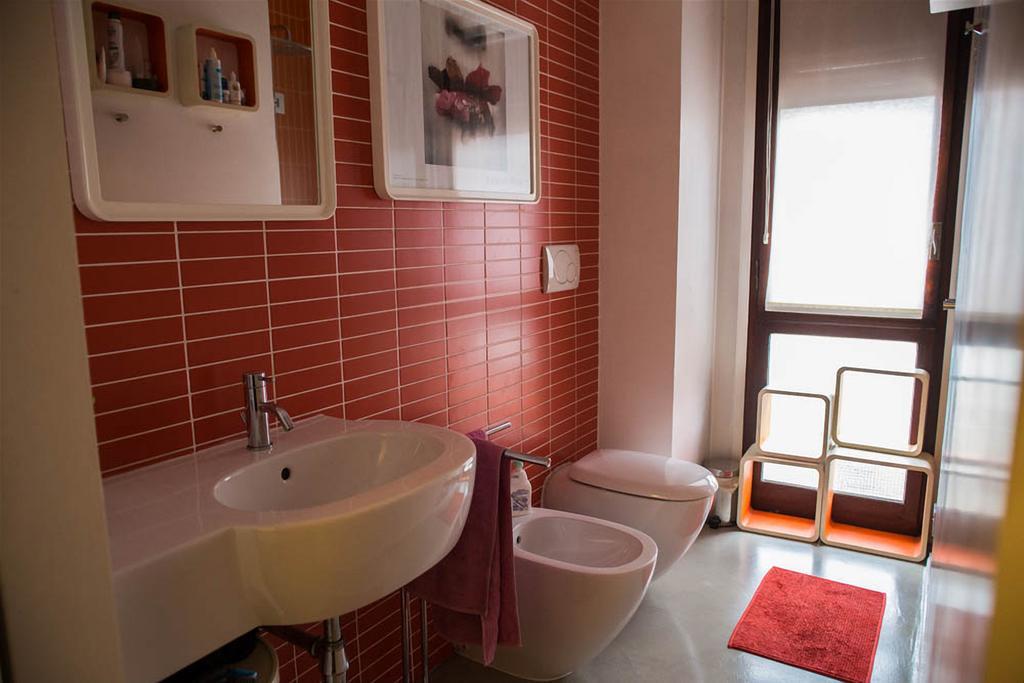Lorenteggio Business Apartment Milan Luaran gambar