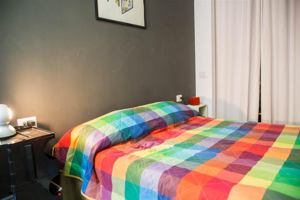 Lorenteggio Business Apartment Milan Luaran gambar